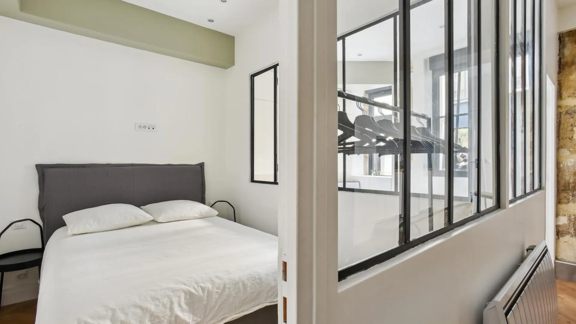 Beau 3 Pieces Rue Poissonniere Apartament *