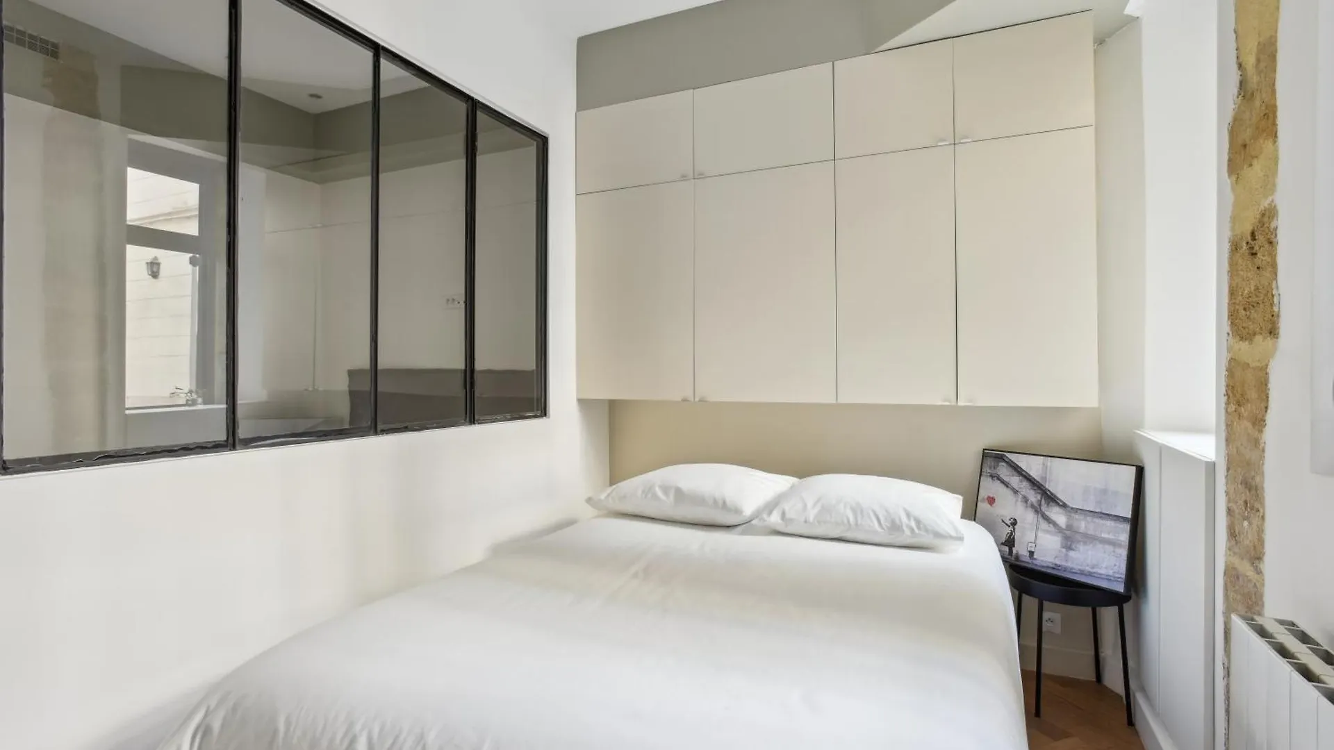 Beau 3 Pieces Rue Poissonniere *