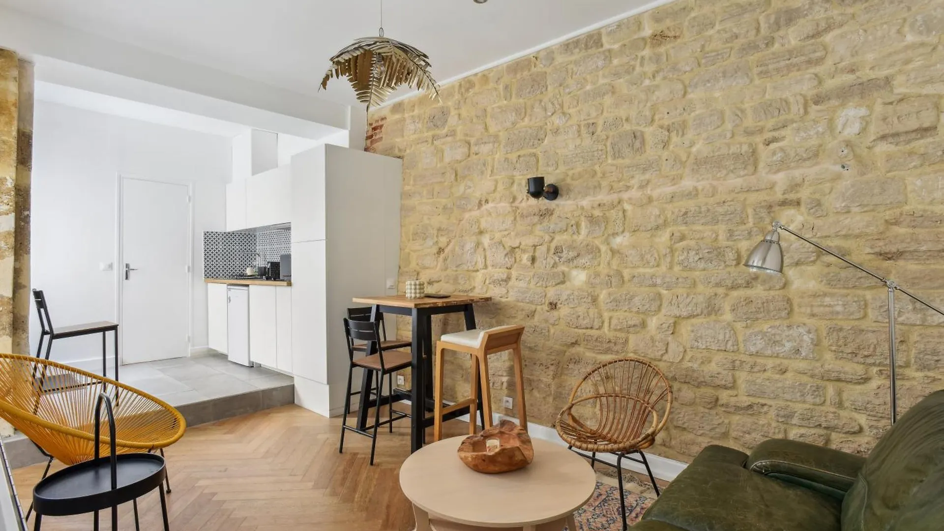 Beau 3 Pieces Rue Poissonniere Апартаменты Париж